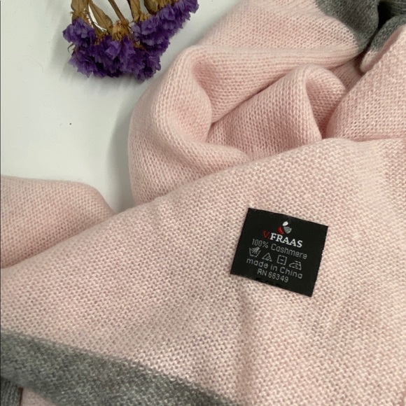 Pure Cashmere Checked Scarf by Fraas - 175,95 € New FRAAS SOFT KNIT 100% CASHMERE SCARF